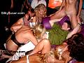 party1001076.jpg